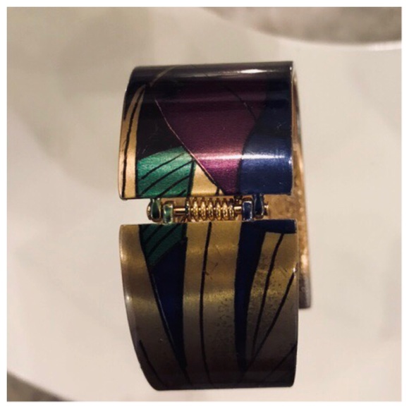 High fashion hand pieces - Picture 8 of 8